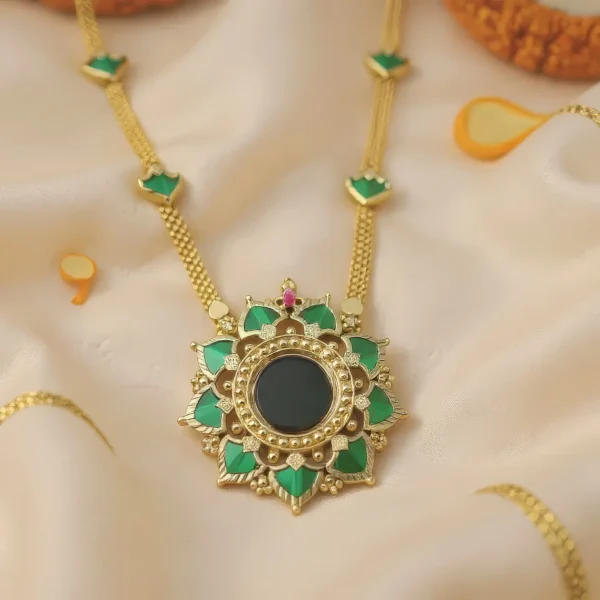 Palakka Poo Mala_WEBP1 Palakka Poo Mala_WEBP1