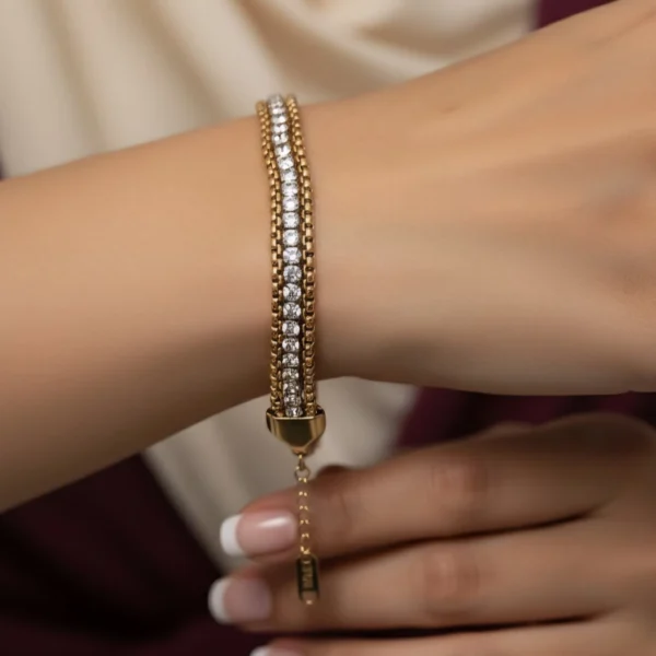 Elite Trio Gold Plated Bracelet - Skin Safe - Waterproof Elite Trio Gold Plated Bracelet - Skin Safe - Waterproof